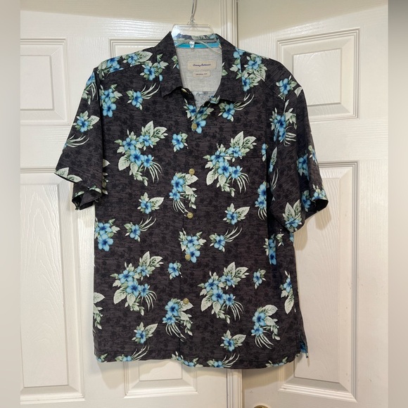 TOMMY BAHAMA‎ "Garden of Hope & Courage" Floral Print Silk Camp Shirt Hawaiian L - Picture 1 of 8